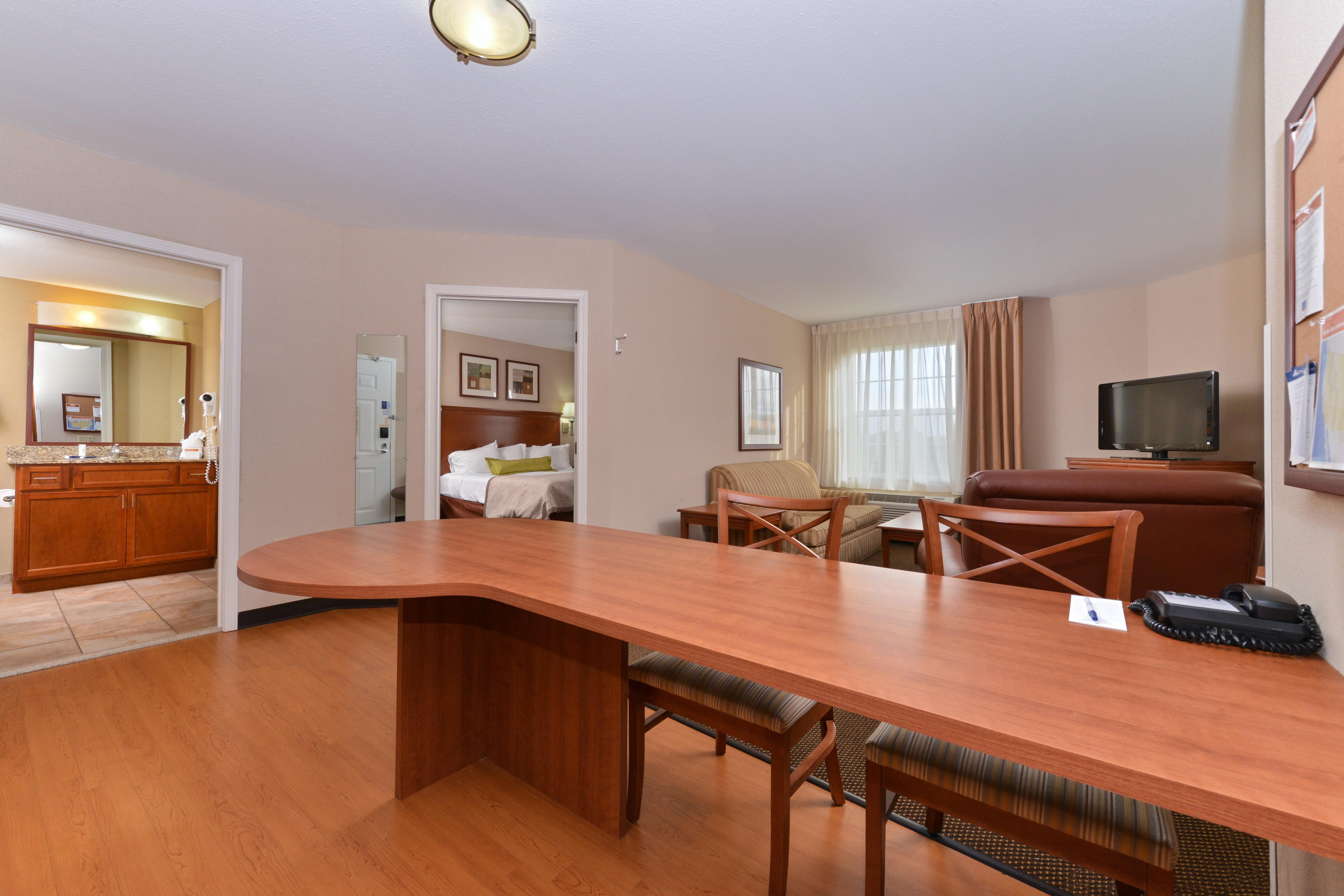 Candlewood Elmira By Ihg Hotel