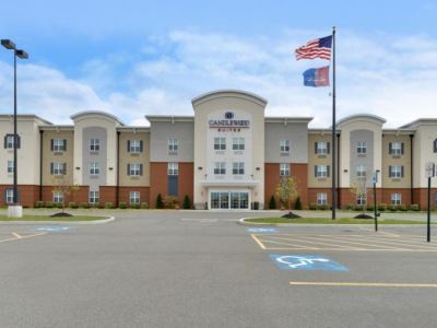 Candlewood Elmira By Ihg 2*